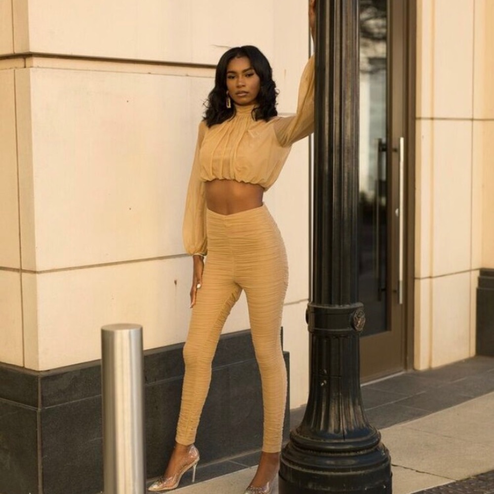 Two Piece Set - Picture 3 of 3